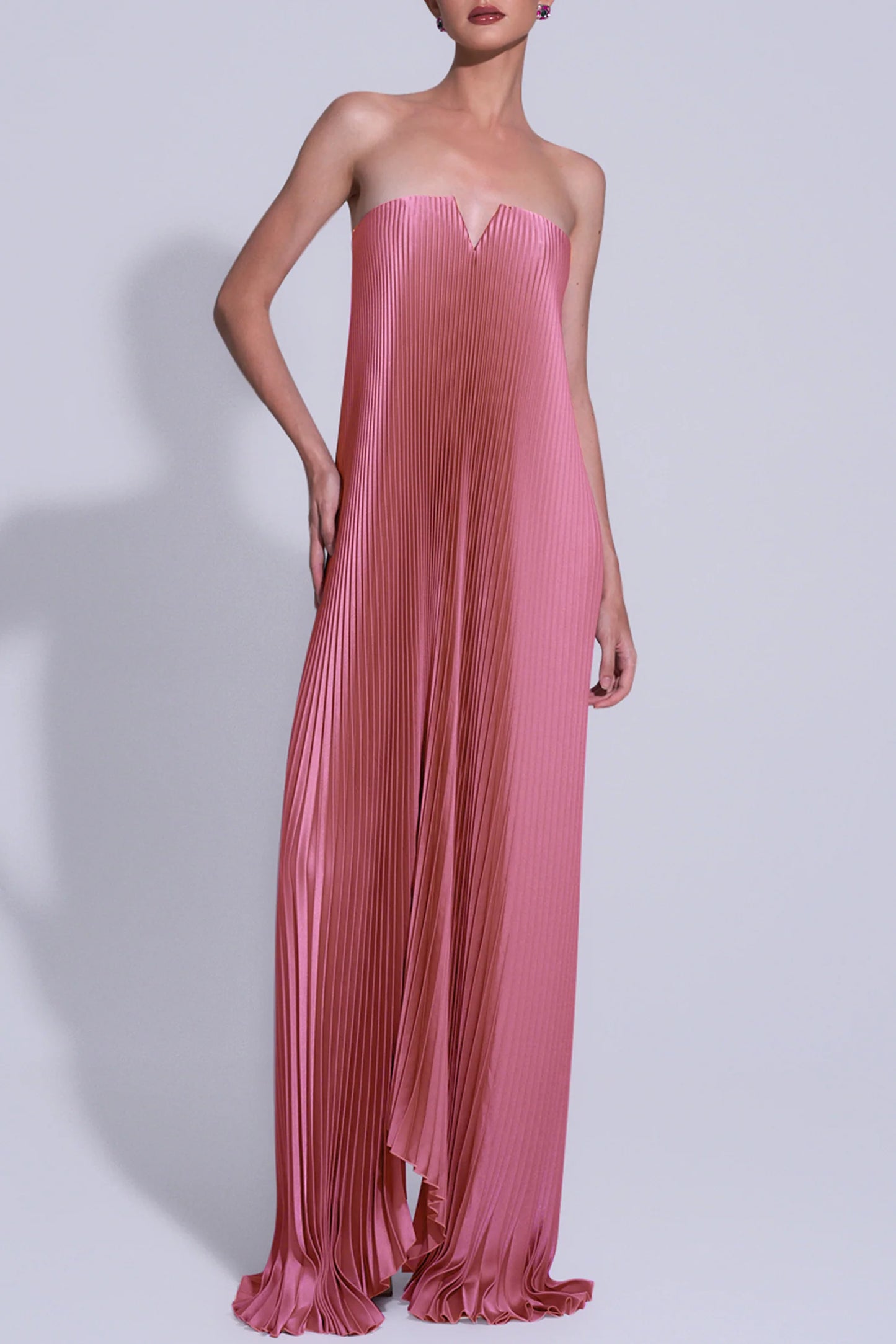 V Detailed Neck Strapless- L’Idée