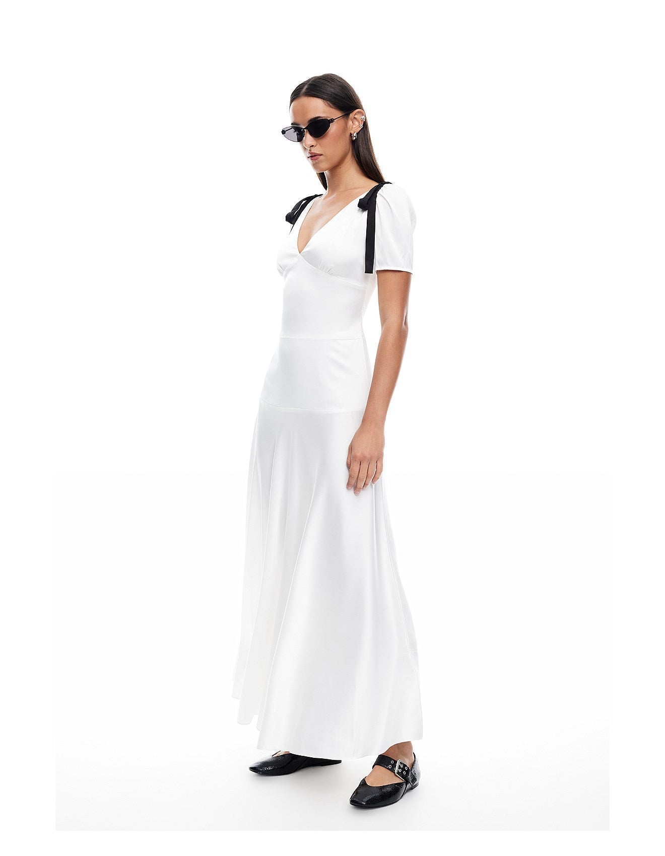 Satin du Cap with Bows - Lioness