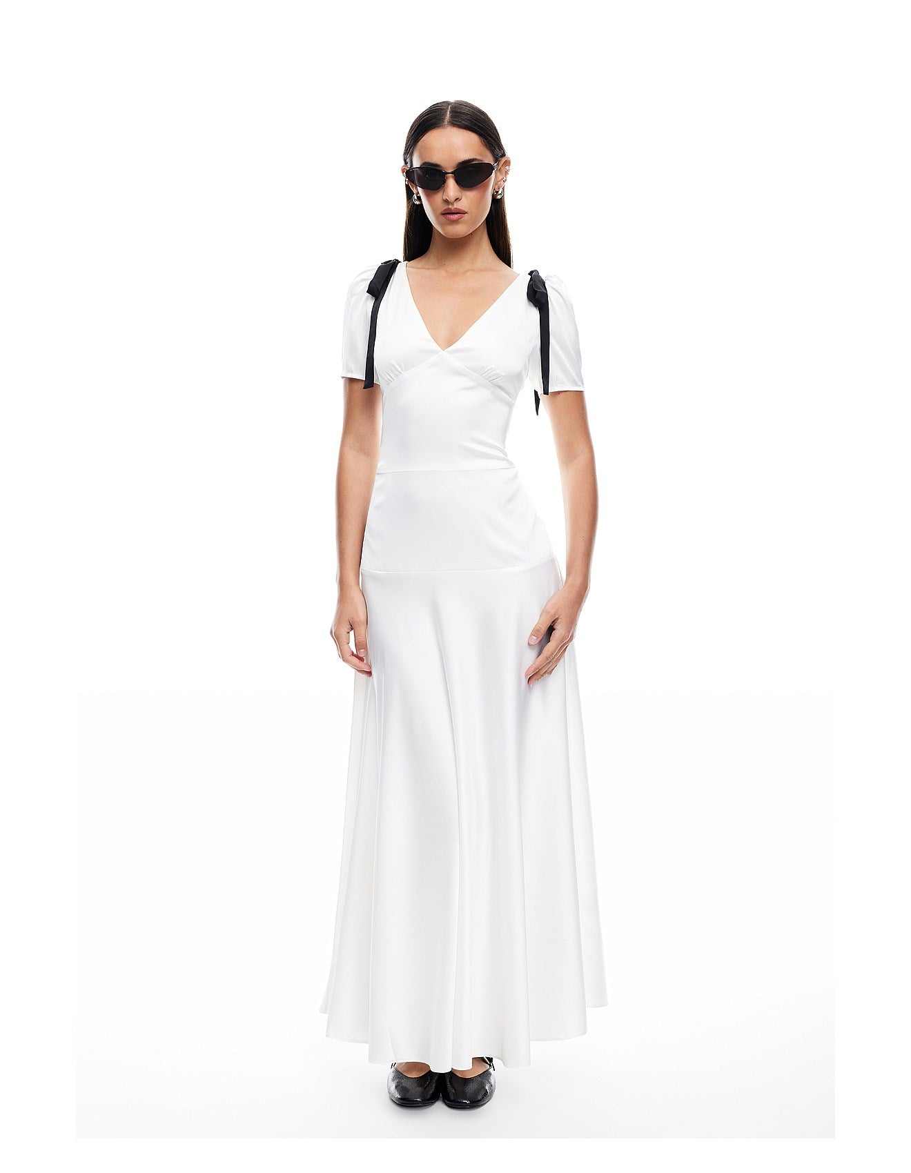 Satin du Cap with Bows - Lioness